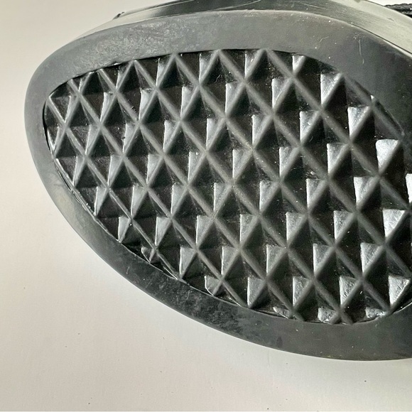 A2 by AEROSOLES Women’s High Heel Open Toe Black Shoes Size 8 - Picture 6 of 15